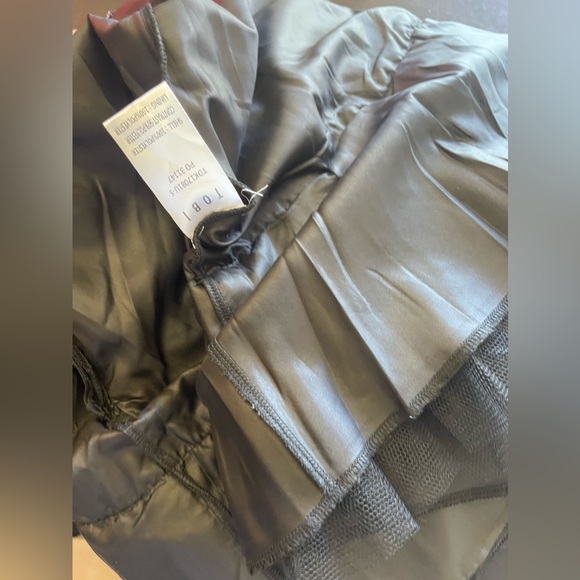 NWT TOBI FIT AND FLARE LACE DRESS SIZE SMALL - Picture 12 of 12